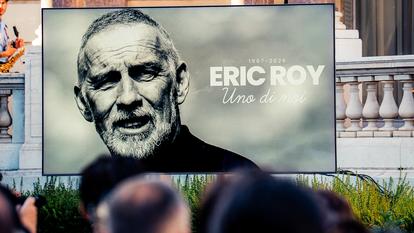 Hommage rendu à l’entraîneur de Brest, Eric Roy, lors d’une cérémonie en l’honneur de Dante, qui quittera l’OGC Nice après 10 ans de service, le 18 juin 2026.