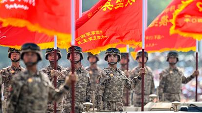 Des militaires chinois paradent, le 3 septembre 2025 (photo d’illustration).