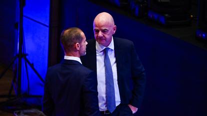 Gianni Infantino plus que jamais menacé par Aleksander Ceferin et l’UEFA.