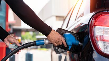 La nouvelle directive va augmenter le prix du litre de carburant de quelques centimes.