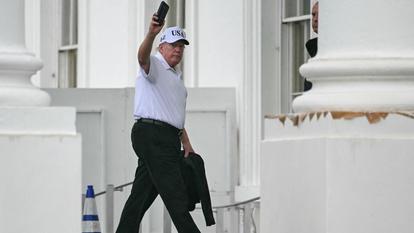 Le président américain Donald Trump de retour du golf, à Washington, le 28 juin 2026.