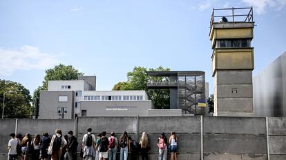 Le mémorial du mur de Berlin.