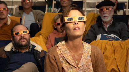 Armelle Deutsch et Guillaume Bouchède dans L’Éclipse.