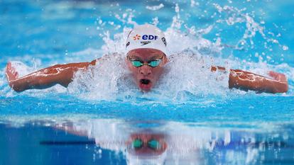 Léon Marchand peut viser cinq médailles d’or en individuel aux JO de Los Angeles 2028.