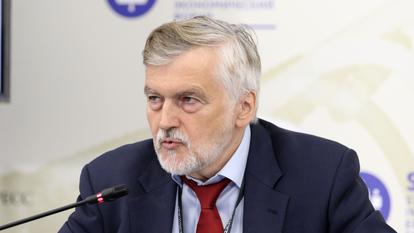 Andreï Klepach, de la banque VEB (ici au Forum économique de Saint-Pétersbourg de 2025).