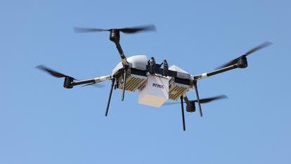 Les prisonniers se font régulièrement livrés des objets par des drones pilotés depuis l’extérieur.