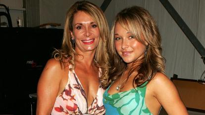 Lesly Vogel et Hayden Panettiere, en 2005.