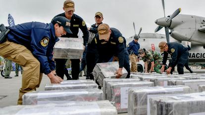 L’OFAST estime à 20 tonnes la quantité annuelle de cocaïne acheminée par le seul biais des mules aériennes.
