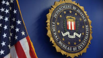 Une femme a été arrêtée aux États-Unis, soupçonnée d’avoir préparé un attentat à la bombe.