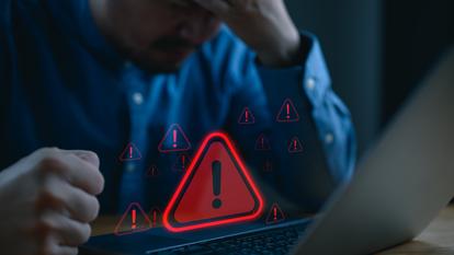 Après la cyberattaque ayant touché les données fiscales de près de 700 000 foyers, des contribuables inquiets et révoltés envisagent des recours pour obtenir réparation.