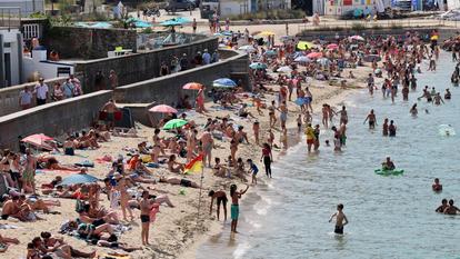 La plage bondée de Douarnenez, le 13 juillet dernier.