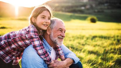Selon l’OMS, en 2050, la population de personnes âgées de 60 ans et plus dans le monde aura doublé pour atteindre 2,1 milliards.
