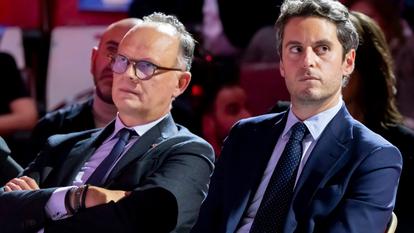 Édouard Philippe et Gabriel Attal à Paris, le 10 février 2026.
