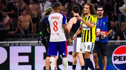 Mattéo Guendouzi face à Corentin Tolisso.