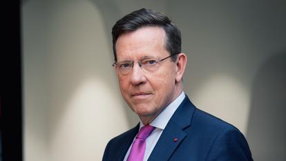 Pierre Servent explique son absence à l’antenne de LCI.