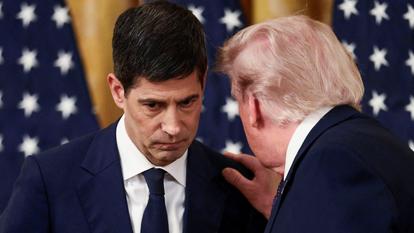 Kevin Warsh lors de sa cérémonie inauguration en tant que président de la Banque Fédérale américaine, le 26 août.