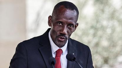 Avant d’être le premier orateur à la tribune, Bally Bagayoko a indiqué vouloir «obtenir l’égalité réelle» pour les habitants des quartiers populaires et «attaquer de manière assez indéfectible la question du racisme».