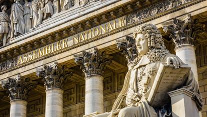 L’examen de la loi intégrale à l’Assemblée nationale doit débuter le 7 septembre en commission spéciale, avant d’être débattu dans l’Hémicycle à partir du 28 septembre.