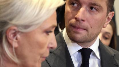 Jordan Bardella et Marine Le Pen au Salon international de l’agriculture à Paris, le 26 février 2026.