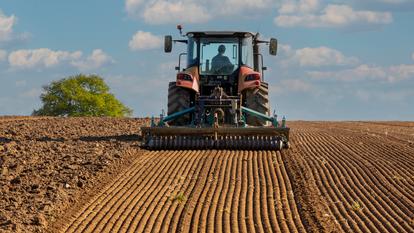 Le 4 septembre, le gouvernement a annoncé un milliard d’euros d’aides d’urgence pour soutenir l’agriculture française éprouvée.
