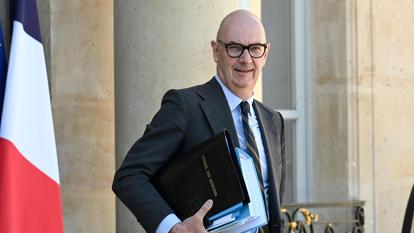 Le ministre de l’Économie, Roland Lescure en sortant de l’Élysée après un Conseil des ministres, le 8 avril dernier.