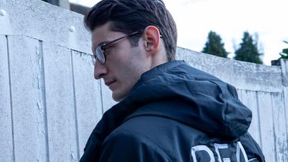 Pierre Niney dans le film Boîte noire.