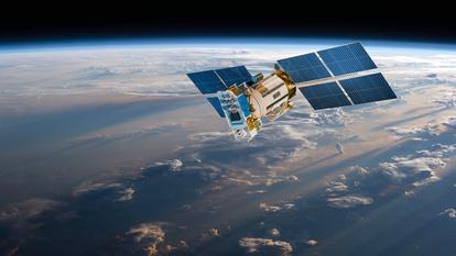 Avec près de 650 satellites en orbite basse, OneWeb constitue aujourd’hui la seule constellation LEO européenne pleinement opérationnelle