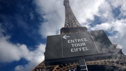 Cette décision a provoqué la colère du personnel et l’indignation de la classe politique.