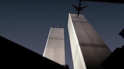 Les attentats du World Trade Center racontés dans 11 Septembre, une histoire française.