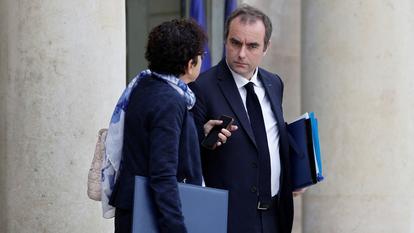 Matignon espère par ses mesures désamorcer les «tensions intergénérationnelles» en remettant la transmission «au cœur de la solidarité filiale».