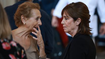 Maria Cecilia Aramburu (à droite), la mère de l’ancien international argentin, et son avocate Me Sophie Thonon-Wesfreid, le 14 septembre 2026.
