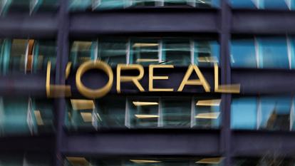 Le titre du numéro un mondial du luxe LVMH, dirigé par le milliardaire Bernard Arnault, a cédé 2,64% mardi.