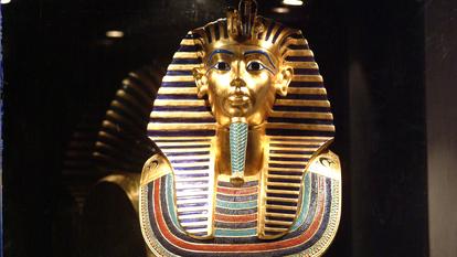 Le masque funéraire de Toutânkhamon au musée du Caire.