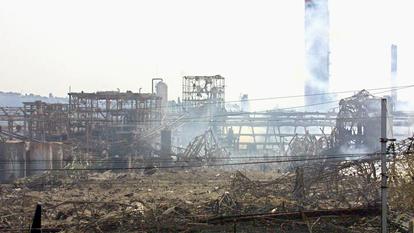 L'usine pétrochimique AZF, dans la banlieue sud de Toulouse, le 21 septembre 2001.