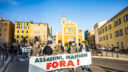 Une manifestation contre la mafia corse a eu lieu à Ajaccio (Corse-du-Sud), le 15 novembre 2025.