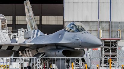 F-16 Fighting Falcon de la composante air Belge en présentation au salon du Bourget 2019.
