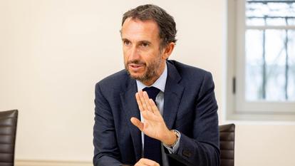 Pour le PDG de Carrefour, les tarifs du carburant pourraient diminuer de «quelques centimes» dès demain, mercredi 23 septembre
