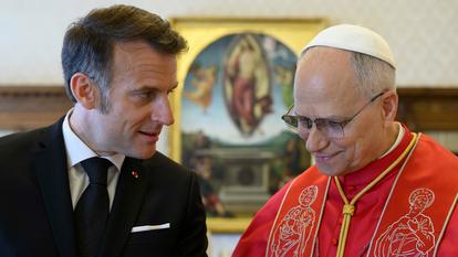 Emmanuel Macron et le pape Léon XIV au Vatican, le 10 avril 2026.