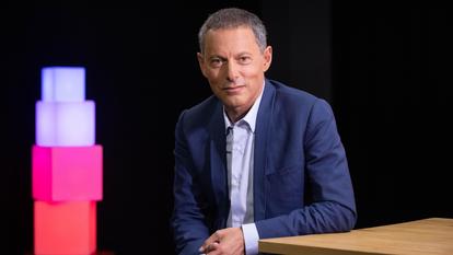 Marc-Olivier Fogiel épingle France Inter après le débat entre Charles Sapin et Thomas Legrand.