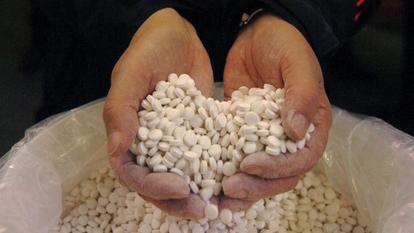 Saisie douanière de plus de quatre tonnes de pseudo-éphédrine, une substance permettant de fabriquer des millions de comprimés de drogues de synthèse.