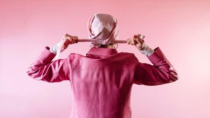 Qu’elles aient ou non été traitées pour un cancer, la première crainte évoquée par les femmes quant aux effets des traitements sur l’apparence physique concerne la chute des cheveux liée à la chimiothérapie.