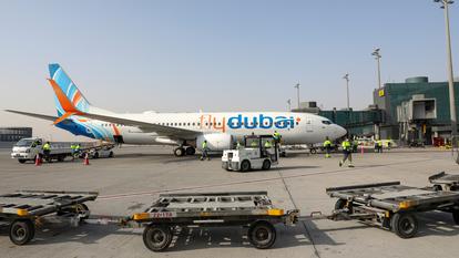 L’avion de Flydubai est finalement parvenu à reprendre contact avec les contrôleurs aériens de l’aéroport Prince Sultan bin Abdulaziz de Tabuk, en Arabie saoudite, où il a atterri.