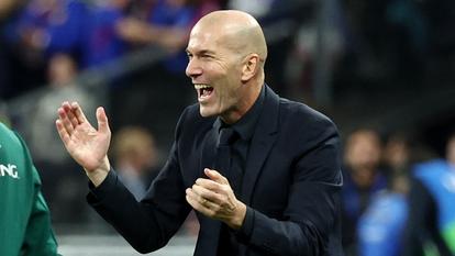 Zinédine Zidane vendredi soir au Stade de France.