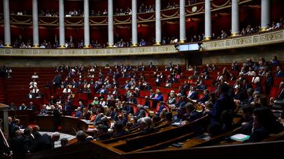 L’examen à l’Assemblée nationale du projet de loi dit « résilience », censé intégrer la directive NIS2 dans le droit français, vient d’être repoussé, alors qu’il était passé au Sénat début 2025.
