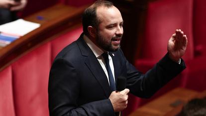 Le député UDR Gérault Verny.