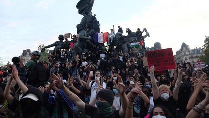 «À force d’observer de la violence verbale et physique, l’on finit immanquablement par la reproduire, ou à trouver moins grave sa reproduction»
