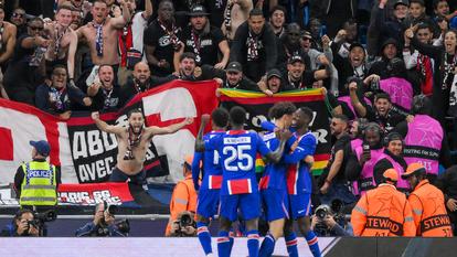Le Paris Saint-Germain a (encore) fait le bonheur des 3000 supporters qui ont traversé la Manche pour assister à sa victoire face à Manchester City.