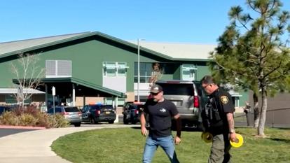 Près de l’école primaire de l’Oregon.