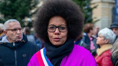 Audrey Pulvar dénonce les messages haineux sur sa coiffure afro.