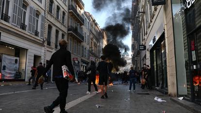 Près de 500 commerces ont été vandalisés à Marseille le 17 octobre prochain